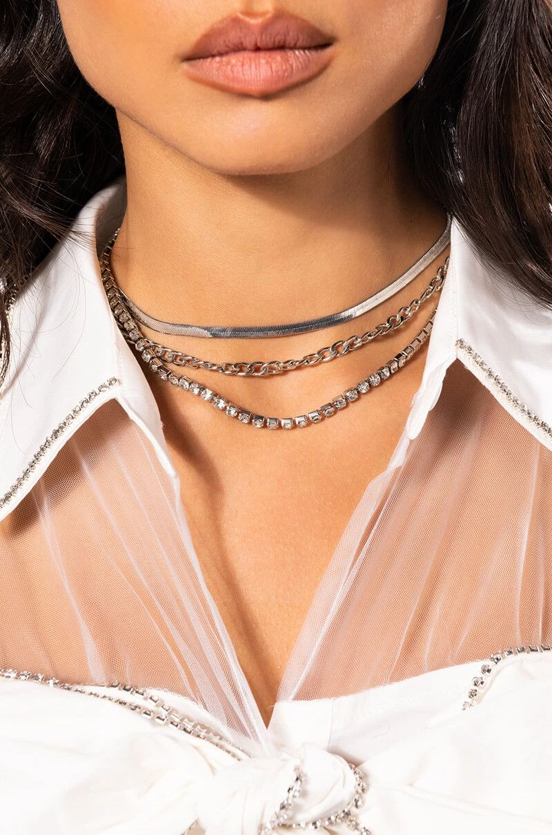 ELENA CHAIN NECKLACE 5 ELENA CHAIN NECKLACE - Image 3