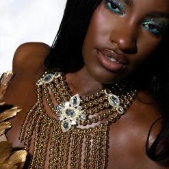 MODERN MUSE LAYERED NECKLACE AND EARRINGS SET -handbag shop modern muse layered necklace gold 1 1